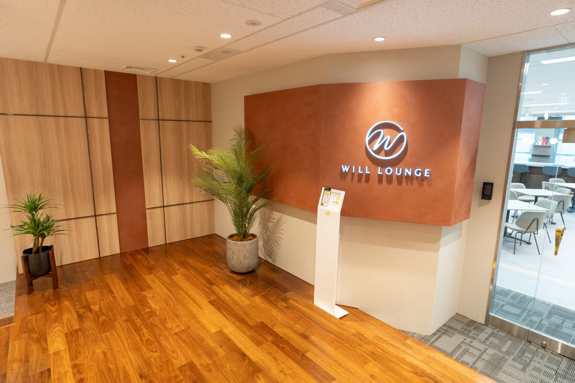 WILL LOUNGEのエントランス